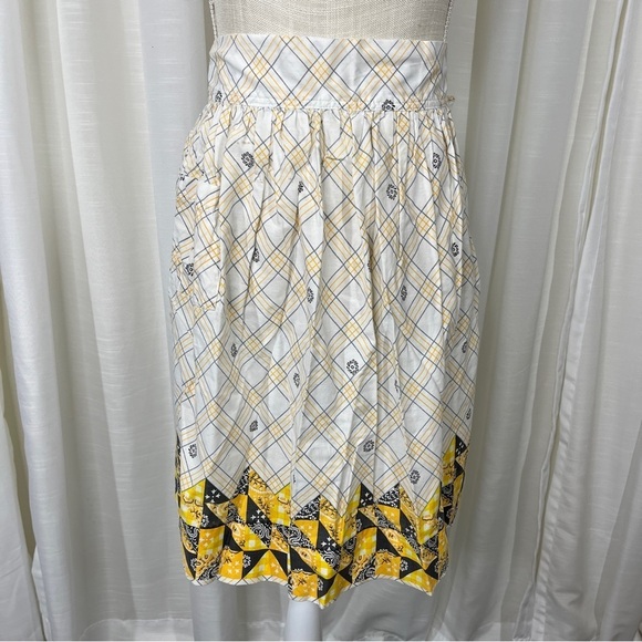 Vintage quilt pattern detail apron - Picture 1 of 6